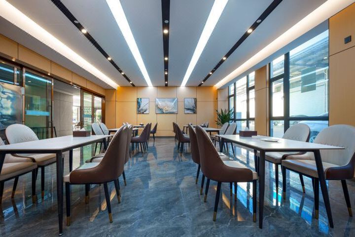 Hongyungang Hotel Kunming