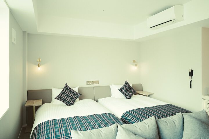 Room 15 of 57