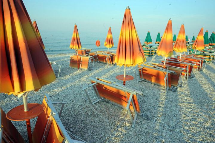 Beach 40 of 46