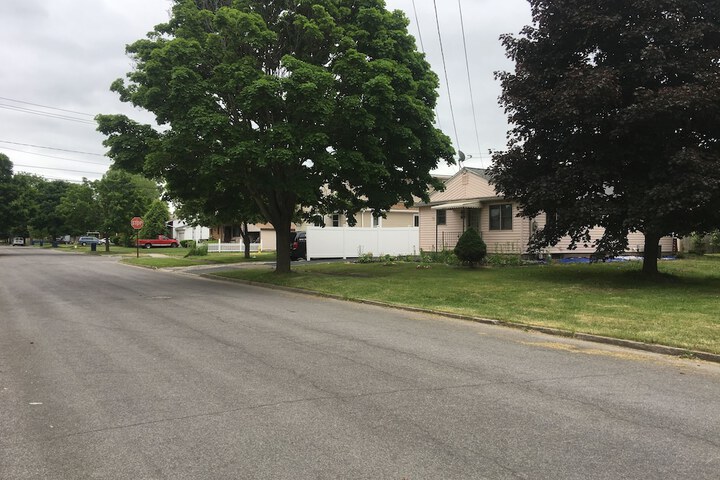 Property Grounds 19 of 25