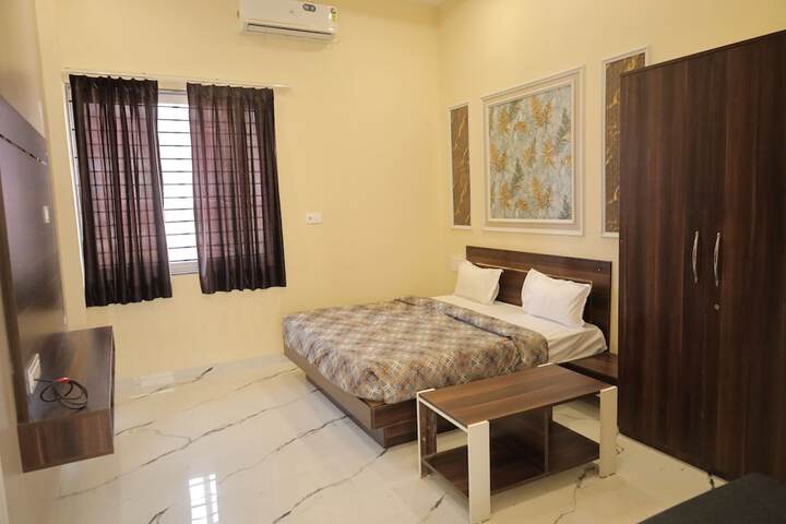 Room 16 of 59