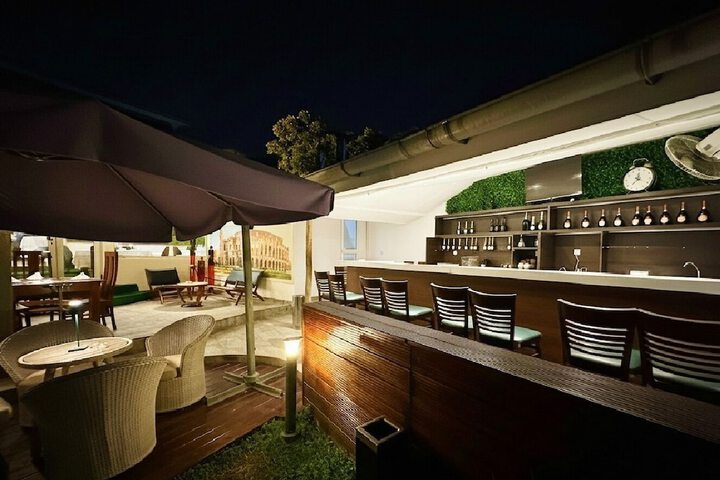 Hotel 63 of 75