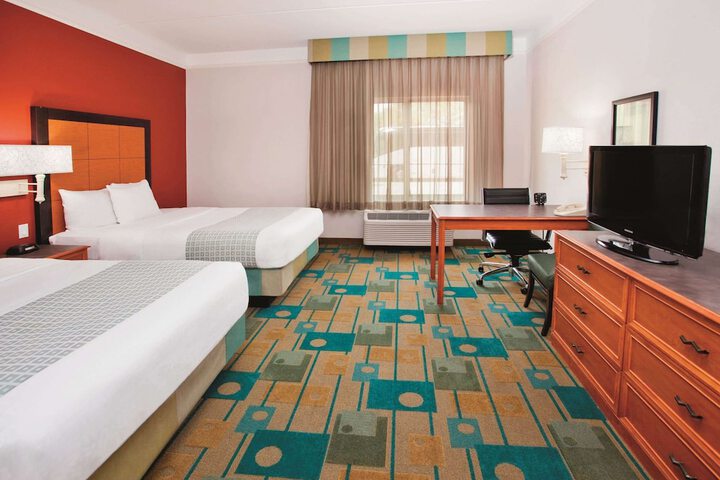 Room 14 of 79