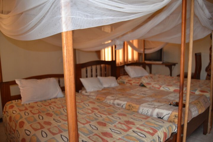 Room 15 of 84