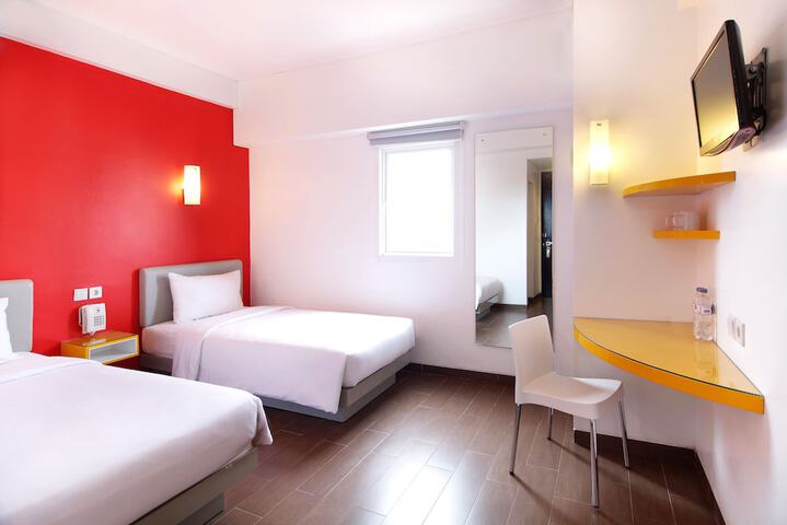Room 6 of 20