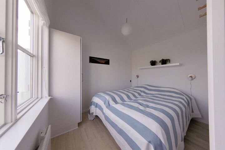 Room 36 of 53