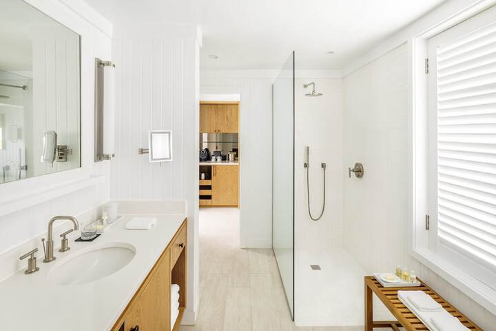 Room 91 of 222