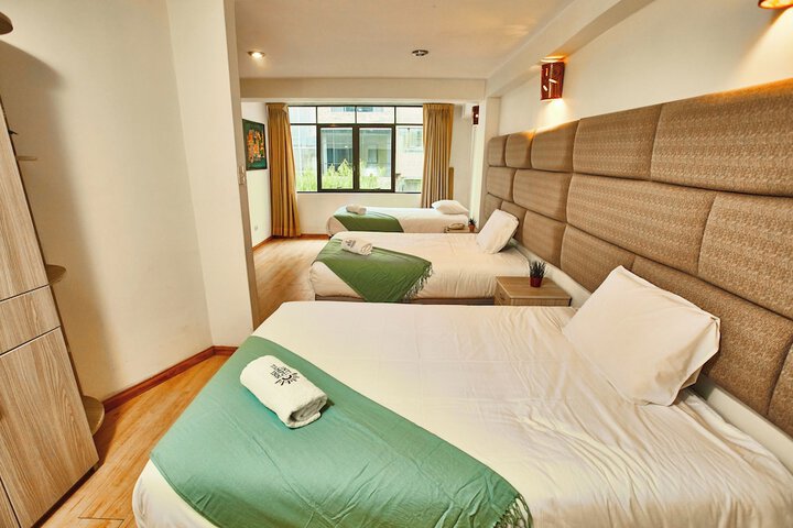Room 8 of 28