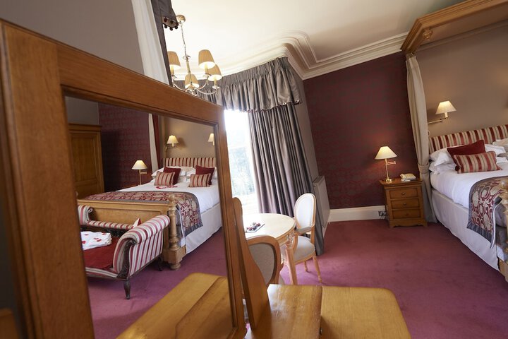 Room 9 of 71