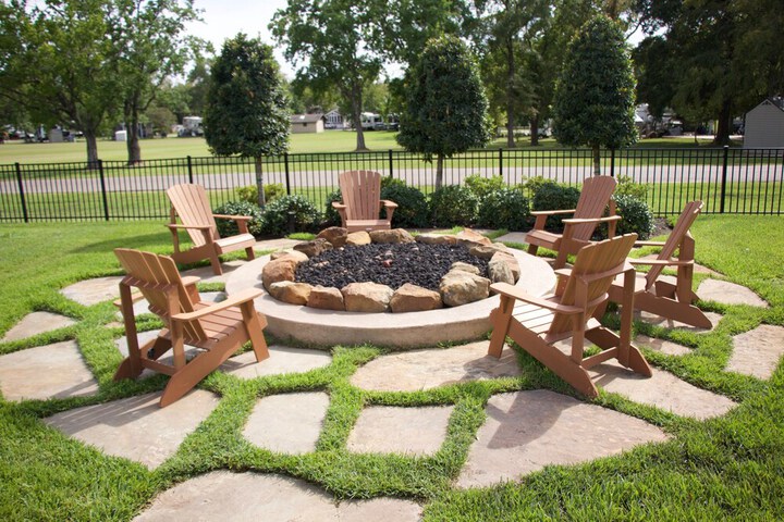 Property Grounds 48 of 51