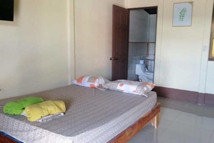 Room 4 of 21