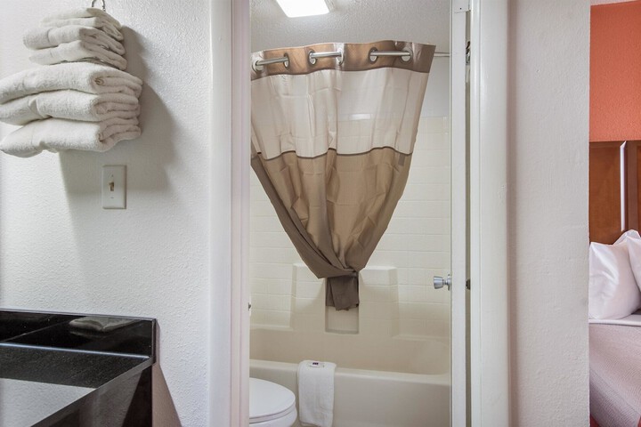 Room 45 of 61