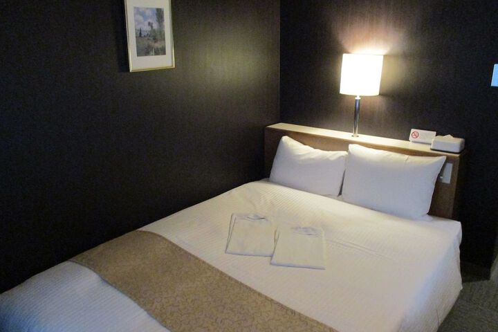 Room 7 of 23