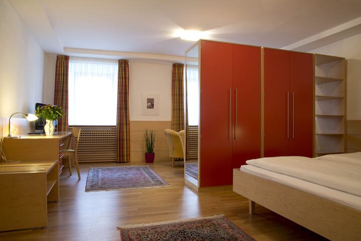 Room 18 of 54