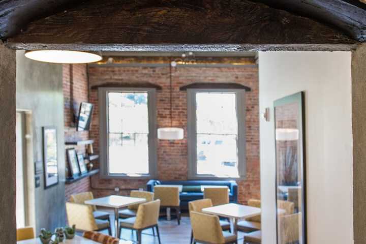 Breakfast area