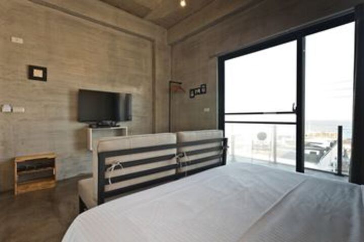 Hotel Suite Photo