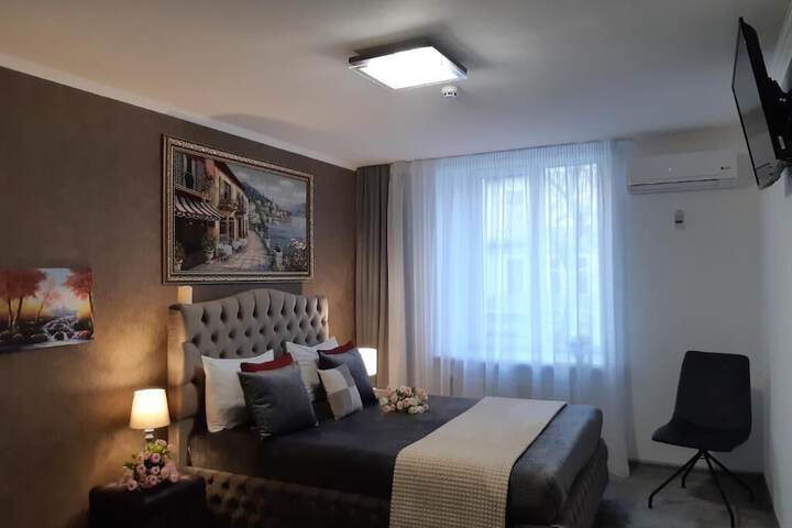 Room 17 of 45