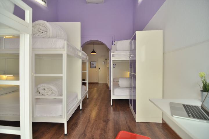 Room 14 of 53