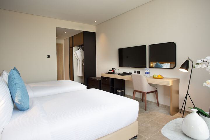 Room 13 of 60