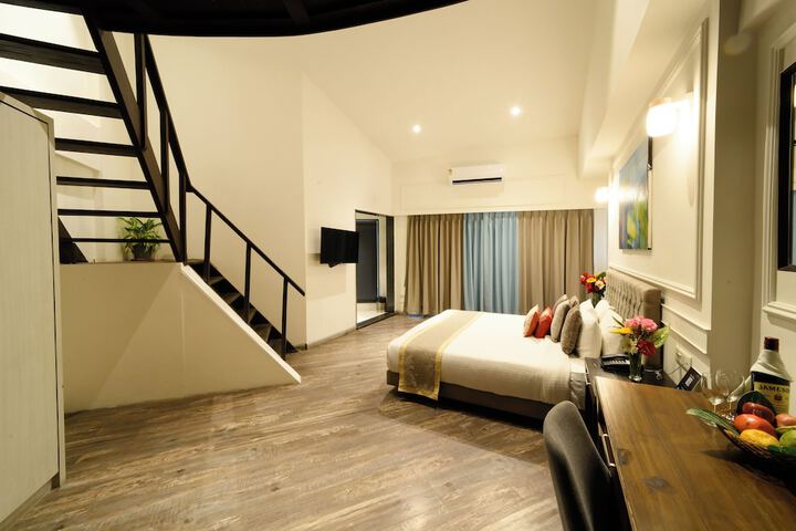 Room 22 of 68