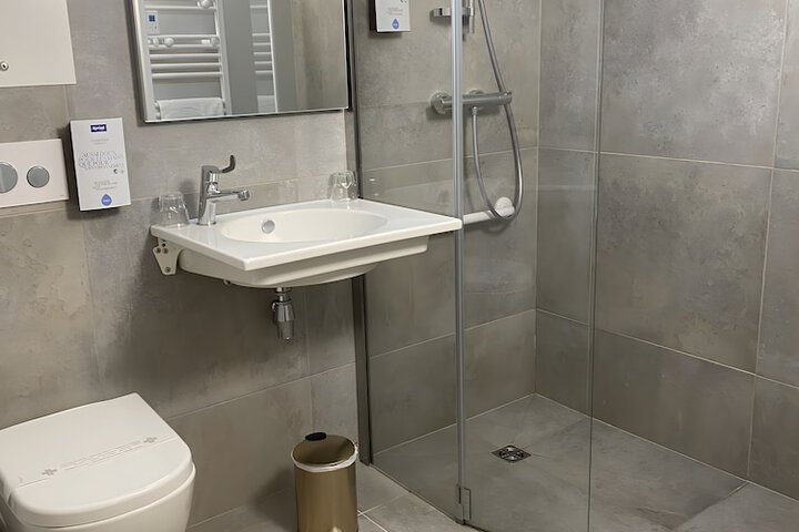 Bath Interior