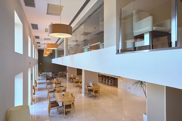 Coffee shop