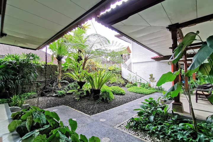 Hotel Exterior 44 of 44