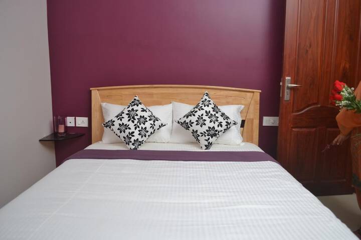 Room 10 of 29