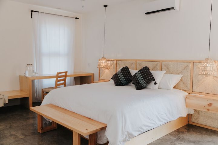 Room 7 of 44