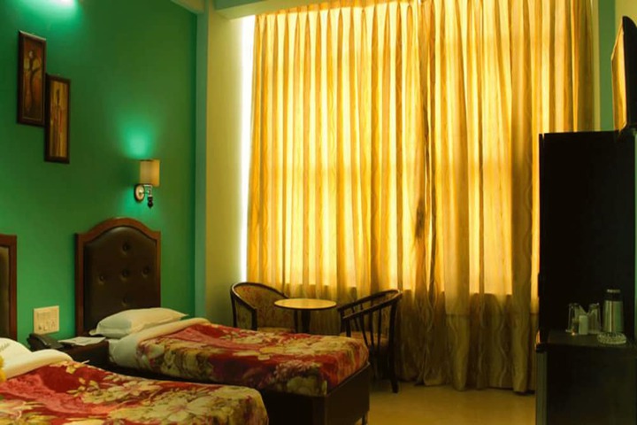 Room 16 of 41