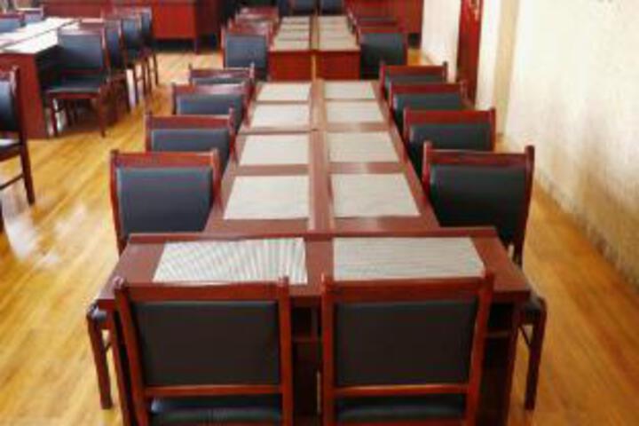 Room 12 of 23