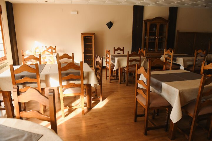 Dining 10 of 22