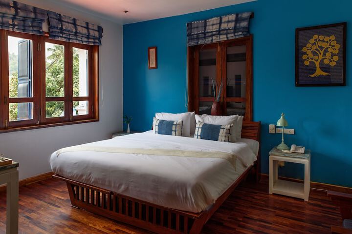 Room 20 of 49