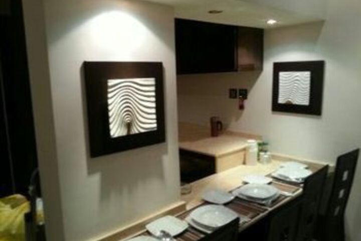 Room 15 of 19