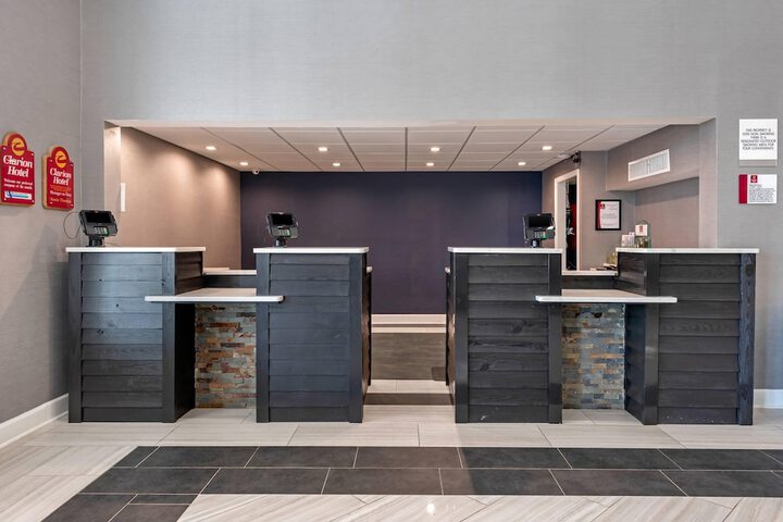 Lobby Entry