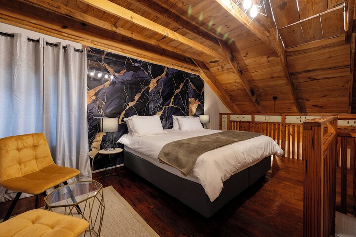 Room 15 of 82