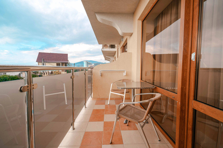 Terrace/Patio 12 of 14