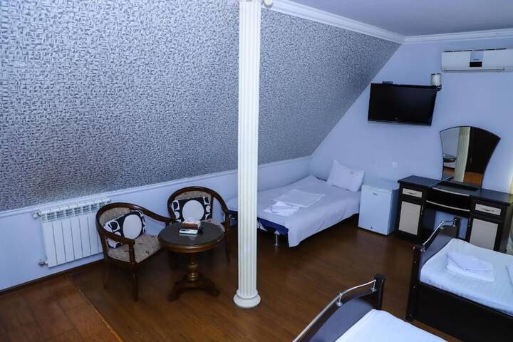 Room 29 of 123