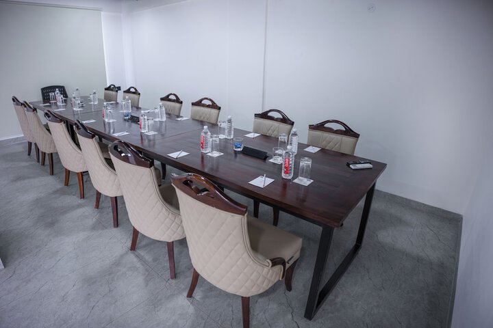 Business Center 26 of 31