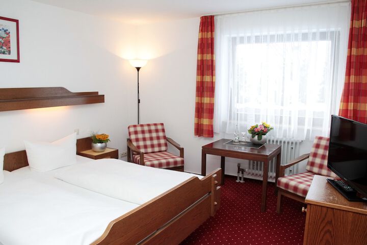 Room 15 of 41
