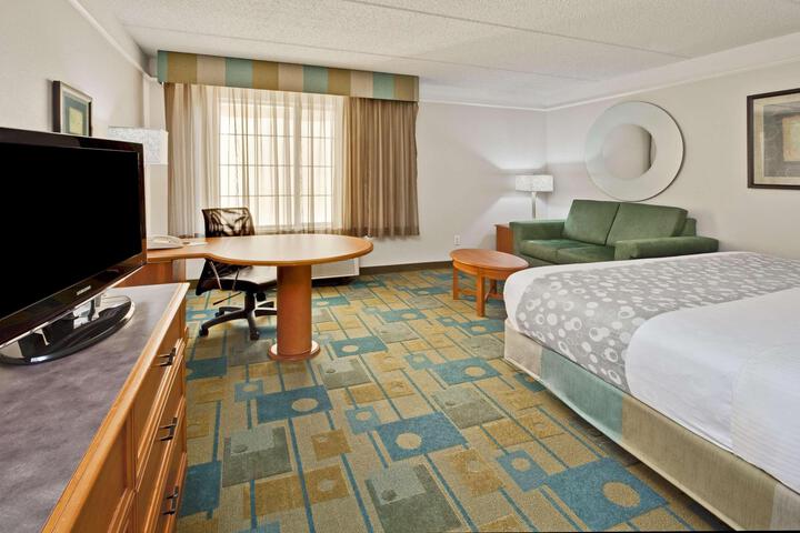 2 Double Beds Standard Room (9 of 15)