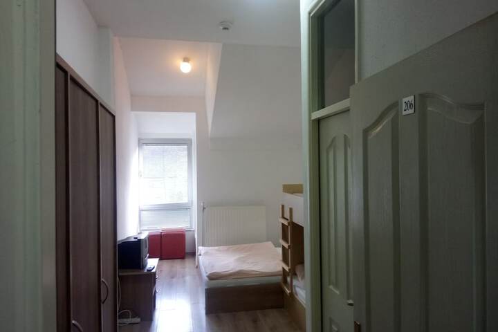 Room 12 of 58