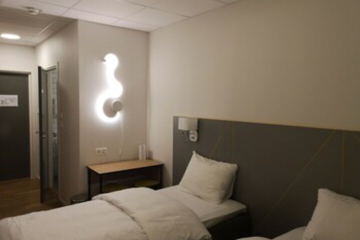 Room 35 of 46