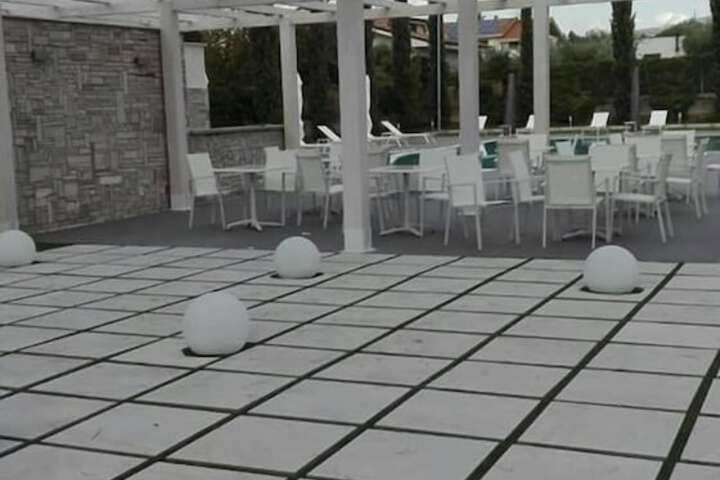 Hotel Pool