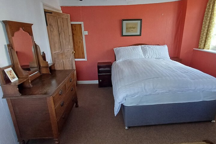 Room 9 of 51