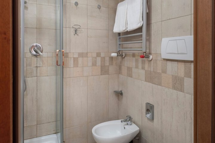 Clean Restrooms
