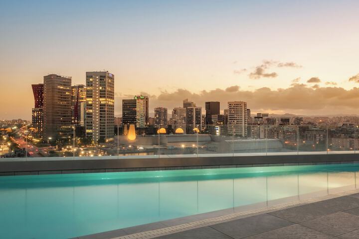 Hotel Pool
