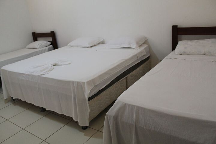 Room 8 of 18