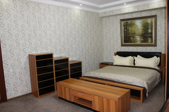 Room 5 of 25