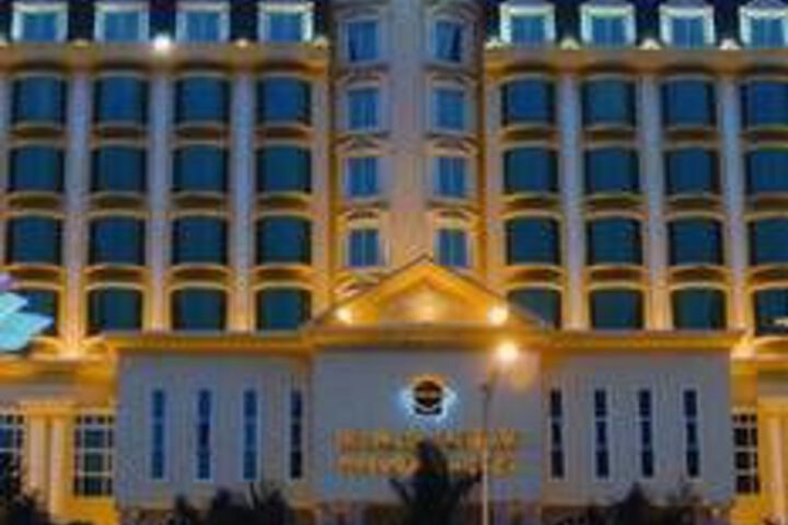 Treasure Hotel